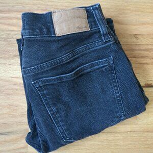 Size 26 Black Madewell Mid-Rise Perfect Vintage Jeans